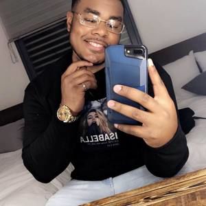 Meet your Posher, Nicholas